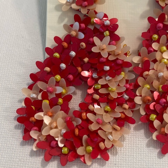 Kay Lee New York Statement Floral Earrings NWT - Picture 4 of 5